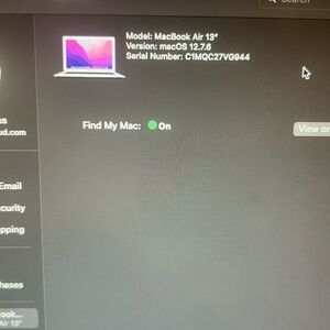 MacBook Air 2015 13” i7 - Great Condition (Small Battery Issue)